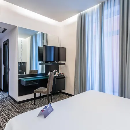 Best Western Plus Hotel Universo