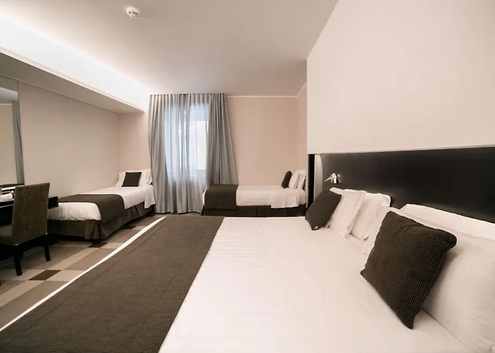 Hotel Western Universo 4*
