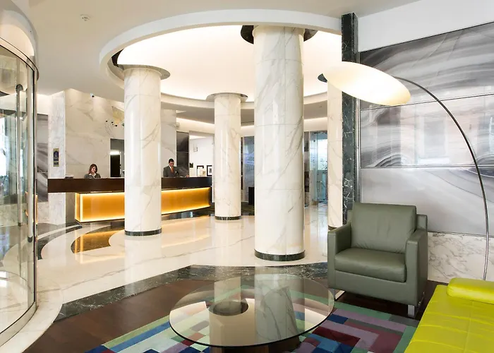 Otel Western Universo 4*