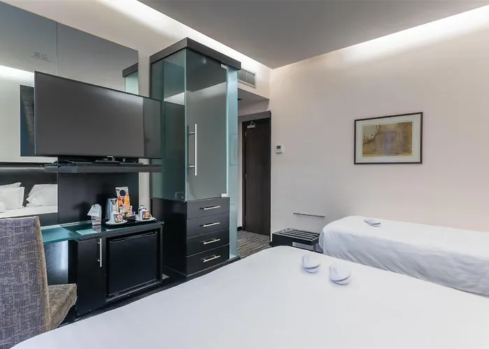 Otel Western Universo Roma