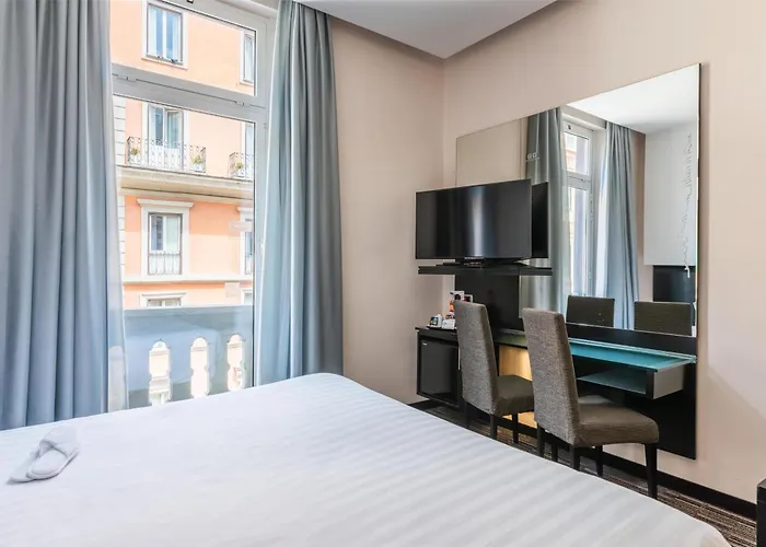 Western Universo Otel