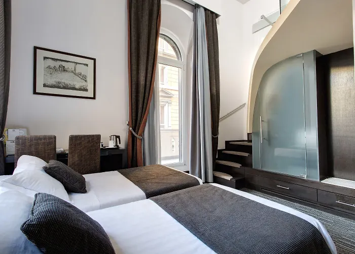 Western Universo Otel Roma